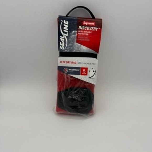 Supreme SealLine Discovery Deck Dry Bag 5L Waterproof Red Camping Boating - Picture 1 of 3